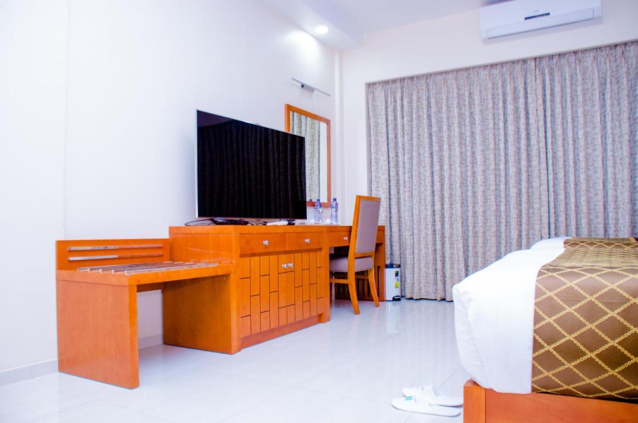 Hotel Platinum Kinshasa Eksteriør billede