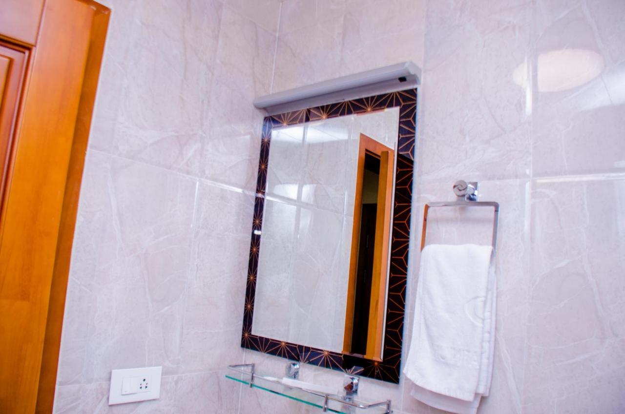 Hotel Platinum Kinshasa Eksteriør billede
